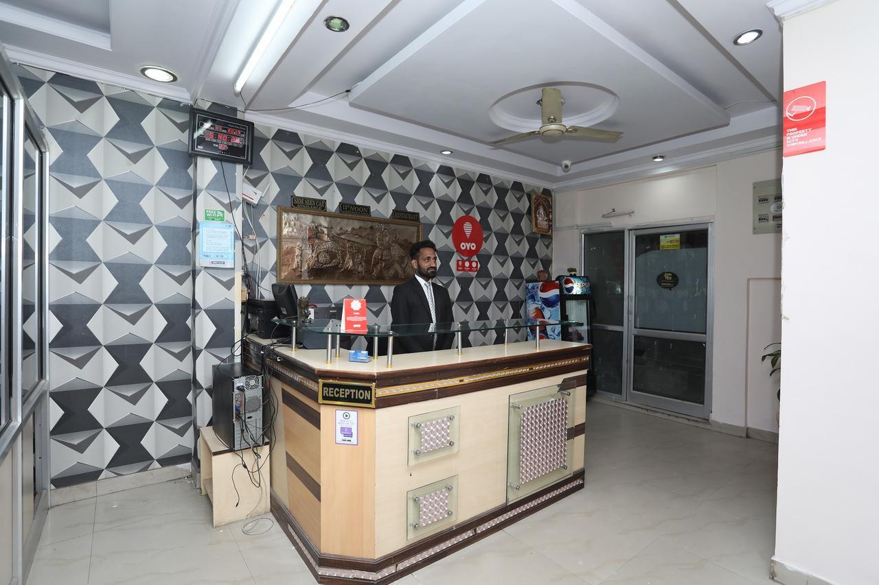 Hotel Deepak Джапур Экстерьер фото