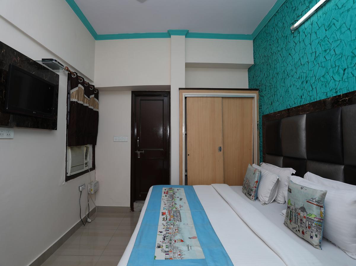 Hotel Deepak Джапур Экстерьер фото